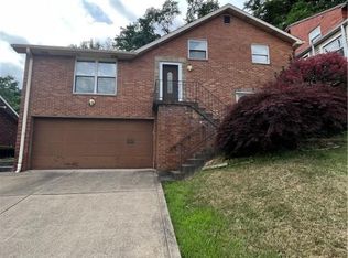 988 Roland Rd, Pittsburgh, PA 15221