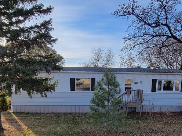 205 Jefferson Ave S, Ypsilanti, ND 58497