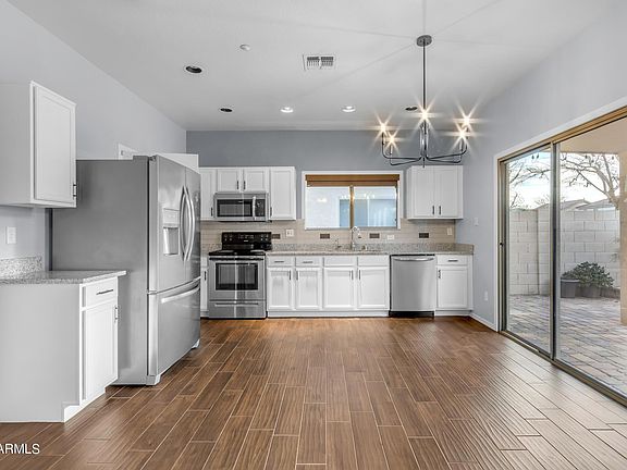 5th image of 1132 S Bogle Court