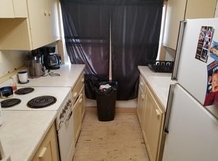 830 Vattier St APT 2, Manhattan, KS 66502