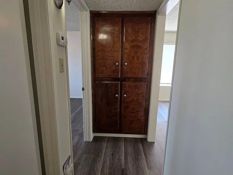 2500 Ashe Rd #B — Photo 10