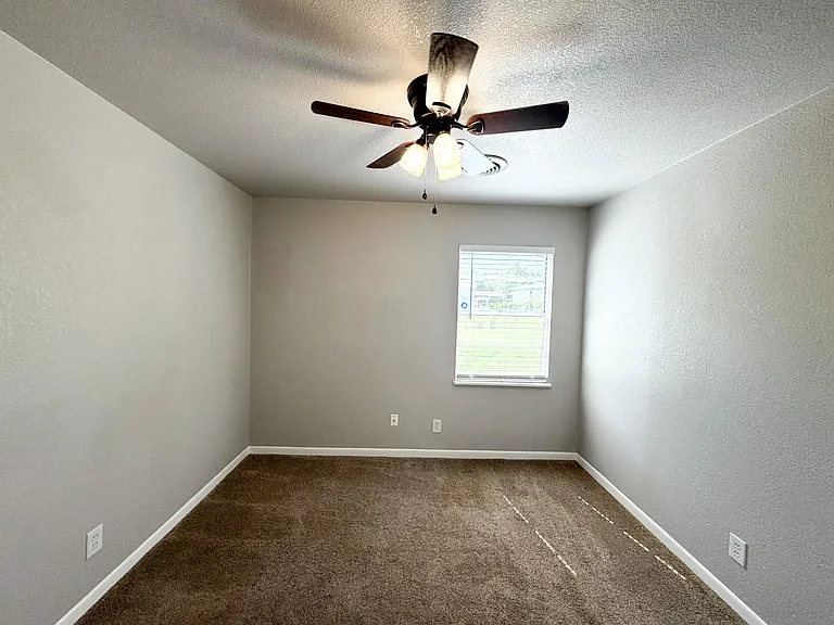 1204 Chippendale Dr — Photo 26