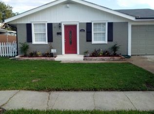 653 Saxony Ln, Kenner, LA 70065