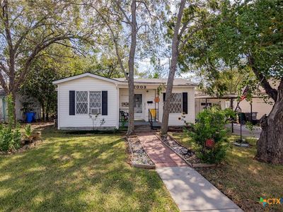 2003 Avondale St, Victoria, TX, 77901