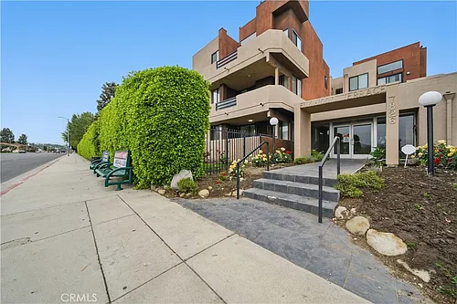 7826 Topanga Canyon Blvd #218 Photo 1