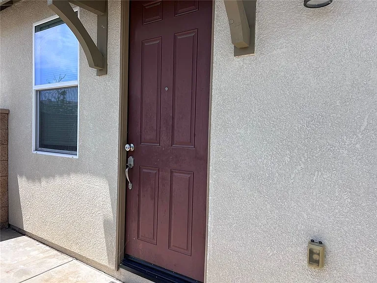 31059 Rose Arbor Ct — Photo 5