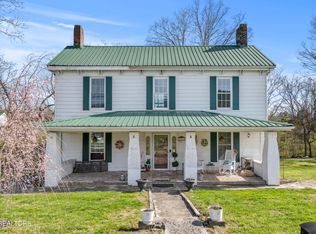 526 Old Middlesboro Hwy, La Follette, TN 37766