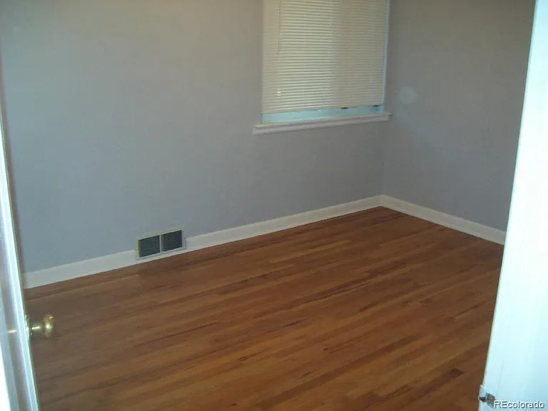 1200 S Harrison St — Photo 6