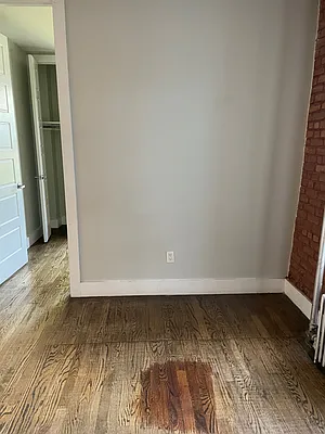 Rented by JB Management NY Inc | media 7