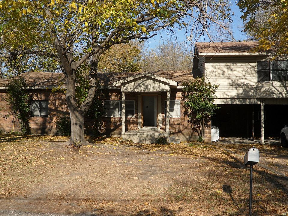 1st image of 517 Dallas St