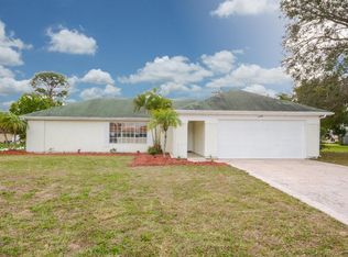 3218 SW Ronlea Ct, Port Saint Lucie, FL 34953