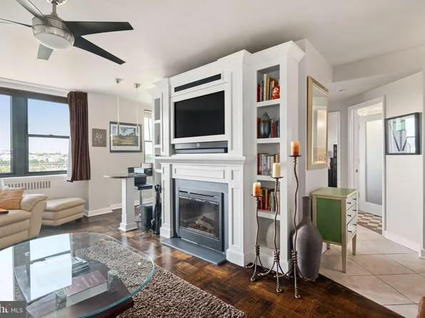 2601 Pennsylvania Ave APT 846, Philadelphia, PA 19130