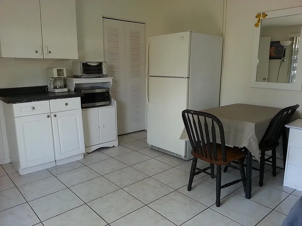 1568 Floranada Rd #C