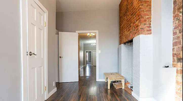 Rented by Nooklyn NYC LLC | media 12