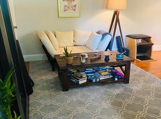 4597 Macarthur Blvd NW APT 4, Washington, DC 20007