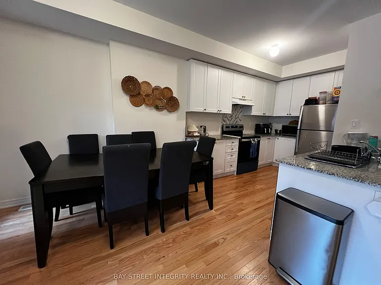 514 Littlewood Ln — Photo 7