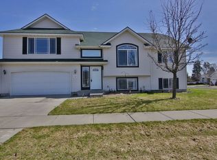 8086 N Coolin Dr, Hayden Lake, ID 83835