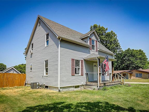 5th image of 1800 Cypress St