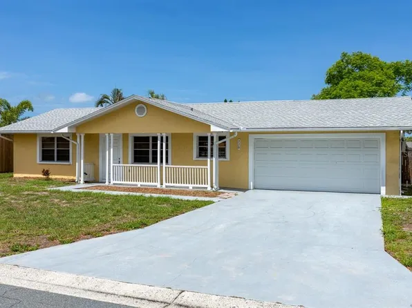 220 57th Street Ct W, Bradenton, FL 34209