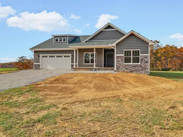 880 Allardt Hwy, Jamestown, TN 38556