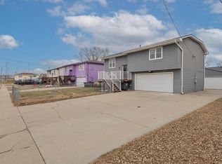 3507 Katie Dr, Council Bluffs, IA 51501