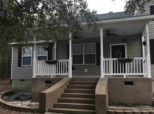 1402 Porter Rd, Cassatt, SC 29032