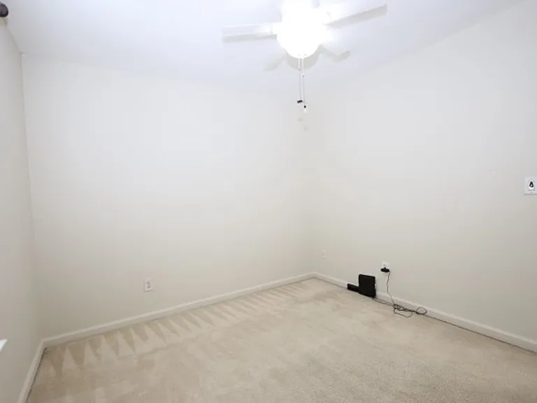 1199 Wetlands Ct — Photo 19