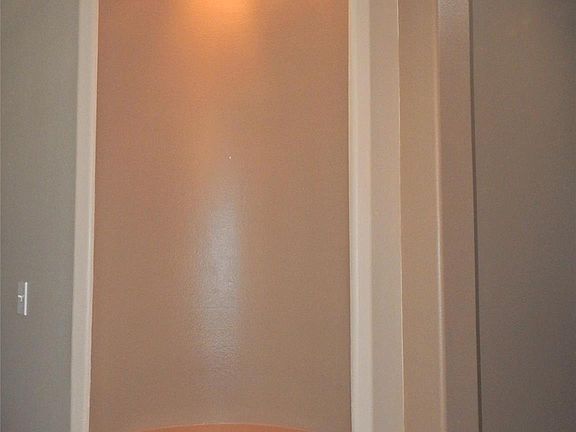 4th image of 18411 Half Moon Trl