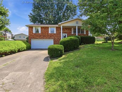 5226 Linda Vista Dr, Charleston, WV, 25313