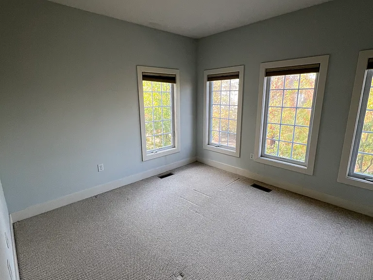 9629 Milestone Way — Photo 10
