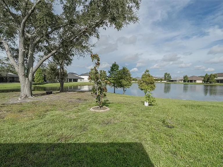5409 Camberwell Ln — Photo 8