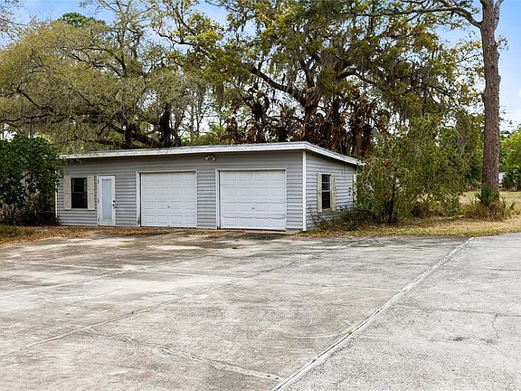 3rd image of 3921 E Osceola Rd