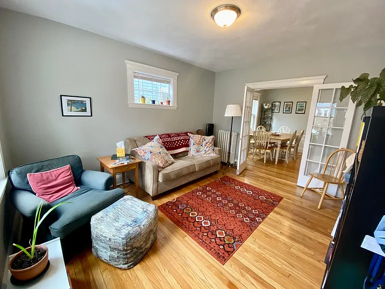 24 Saint Peter St #1L — Photo 1