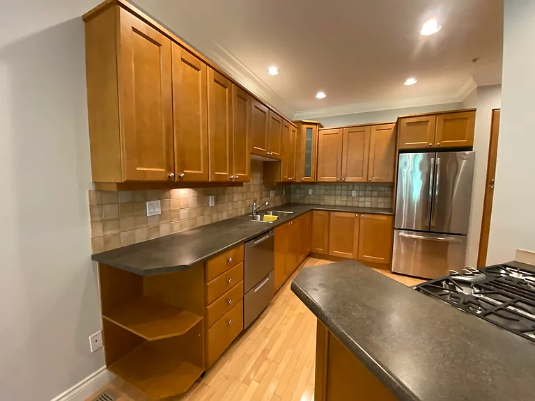 16655 64th Ave #39 — Photo 8
