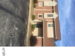 1908 N Quail Ridge Rd, Greenville, NC 27858