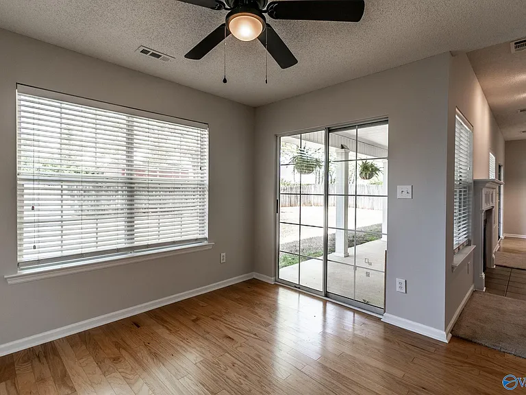 114 Clover Ridge Dr — Photo 19