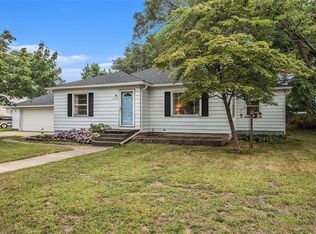 1524 Slayton Ave, Grand Haven, MI 49417