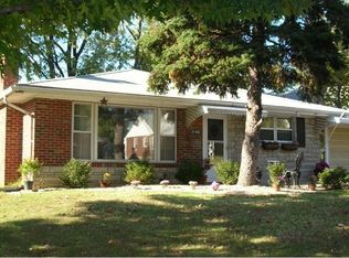 2109 Brown Rd, Saint Louis, MO 63114