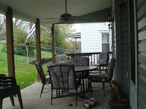 5th image of 37 Blaine Ave