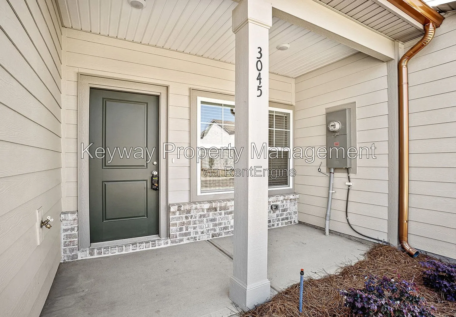 3 bed, 2.5 bath, 1635 sqft, $1,855 — Photo 3
