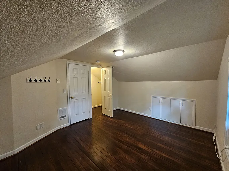 6306 SW 30th Ave — Photo 26