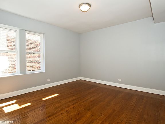 4th image of 7943 S Drexel Ave #3