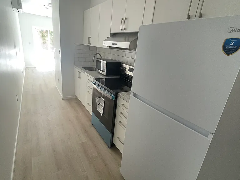3334 San Bruno Ave #11 — Photo 4