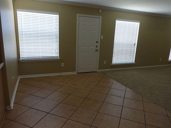 2nd image of 2308 Ames St