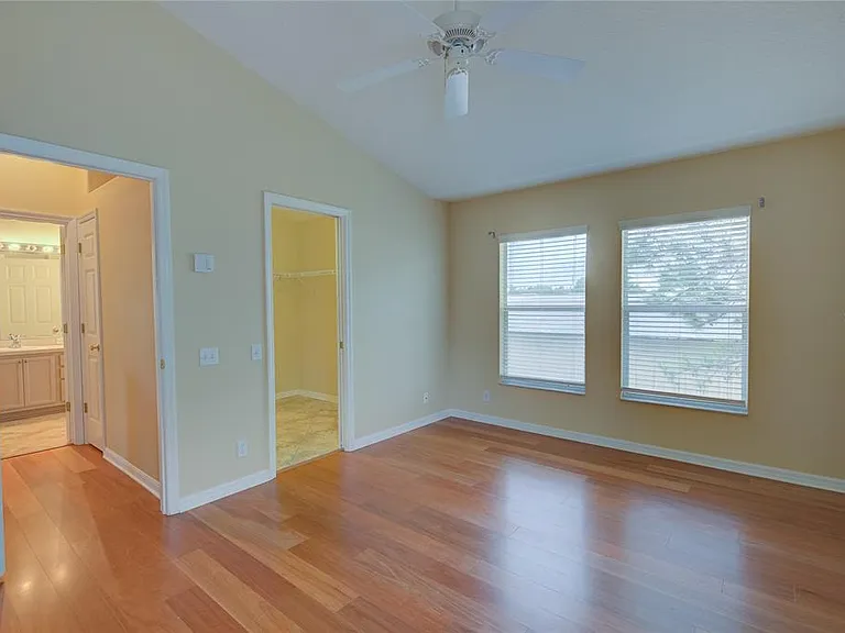 13298 Thoroughbred Loop — Photo 13