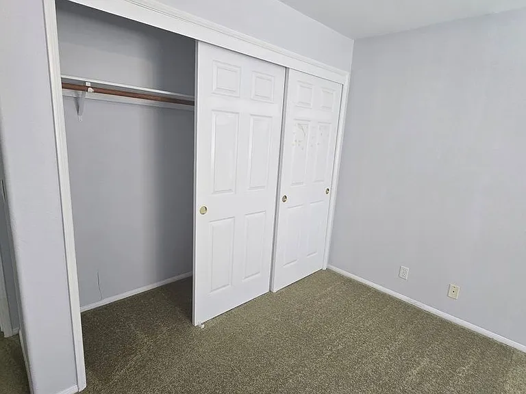 136 W Cielo Ave — Photo 9
