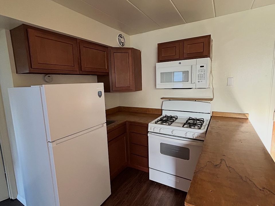 1st image of 2560 Harrison Ave APT 15