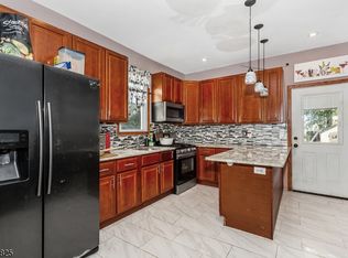 74 Kearny St, Newark, NJ 07104