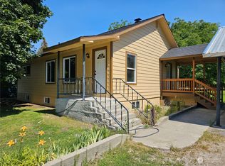 724 S Antwine Ave, Tonasket, WA 98855