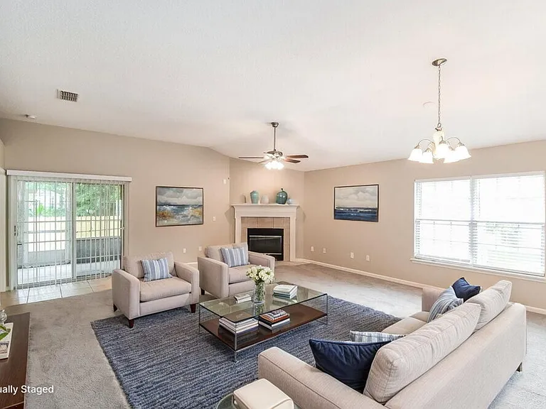 6065 Winding Bridge Dr — Photo 4